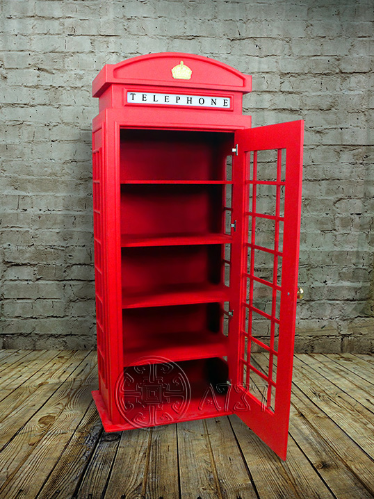 Детский шкаф в виде английской телефонной будки